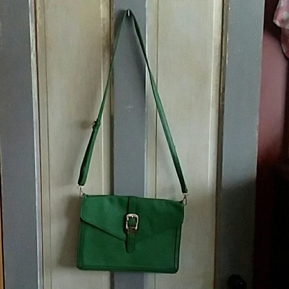 Purse - Picture 1 of 5